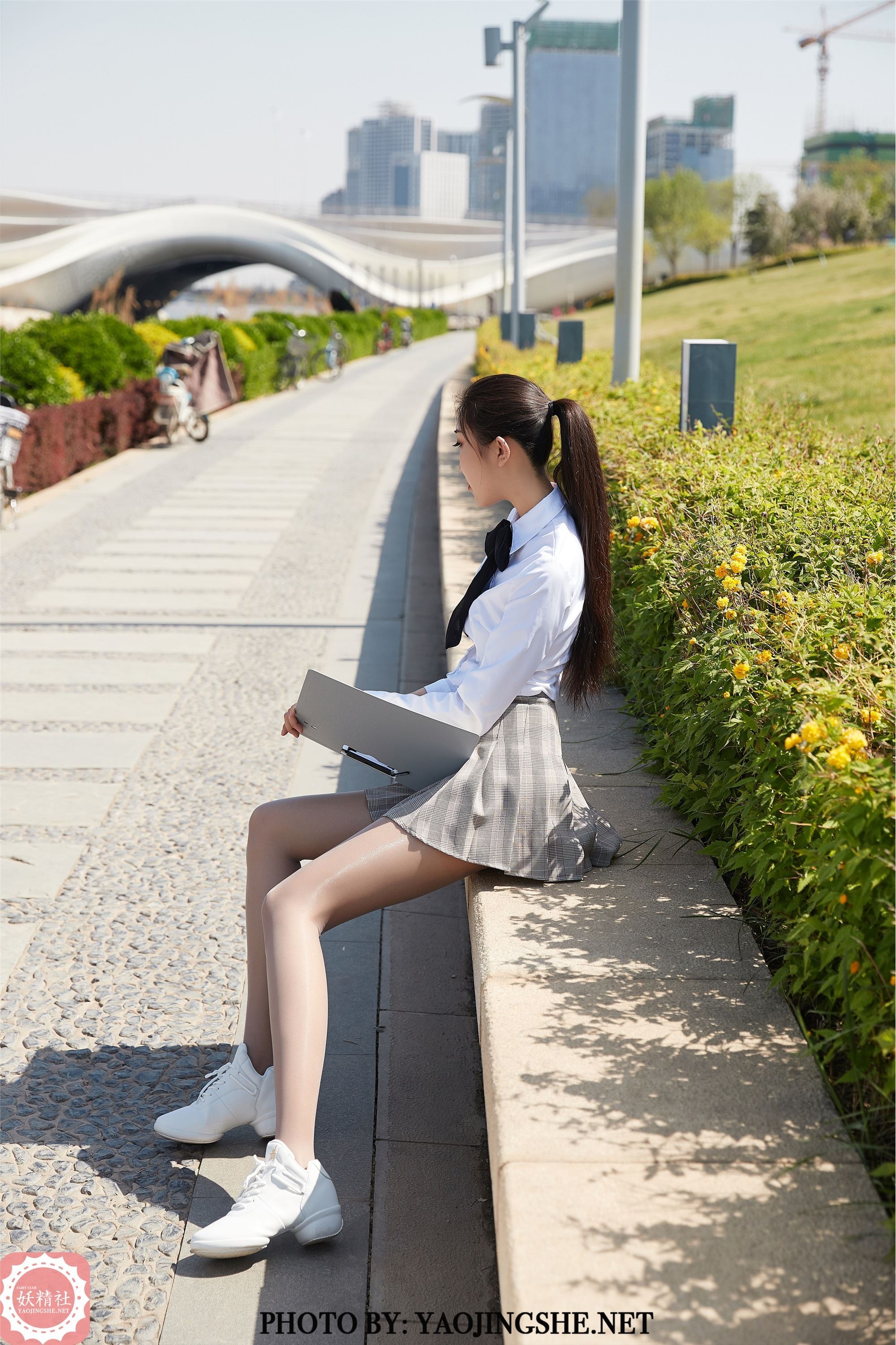 YAOJINGSHE 妖精社 T2010《苏伟-河边学生装》